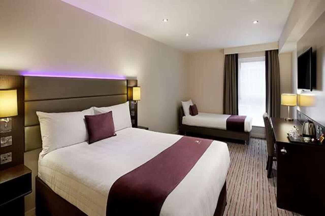 Premier Inn Manchester Airport Ringway Εξωτερικό φωτογραφία