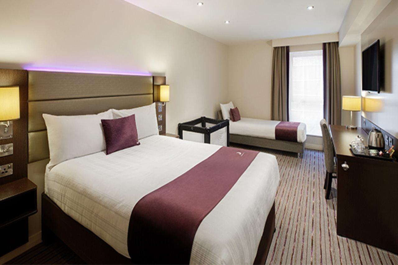 Premier Inn Manchester Airport Ringway Εξωτερικό φωτογραφία